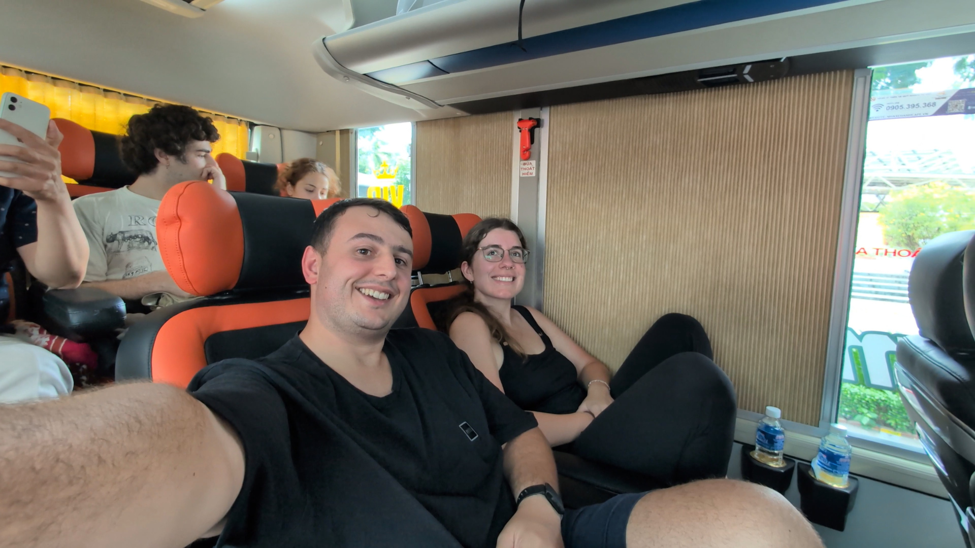 Trang An Limousine Bus