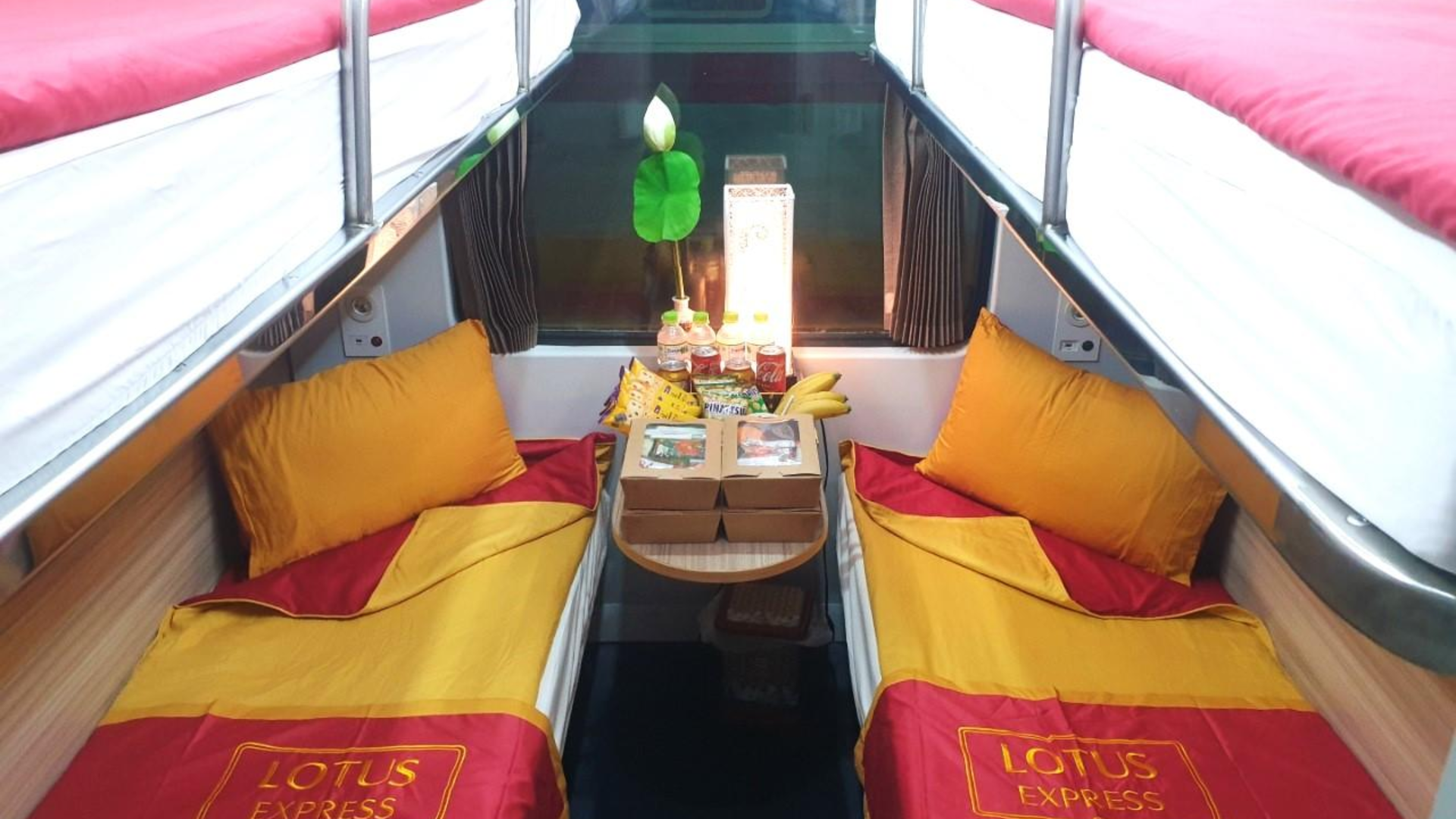 Lotus Train on Reunification Express