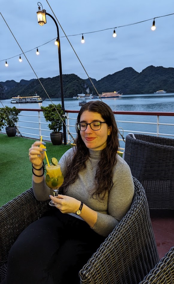 Ha Long Bay Travel Guide: Emerald Waters & Limestone Isles